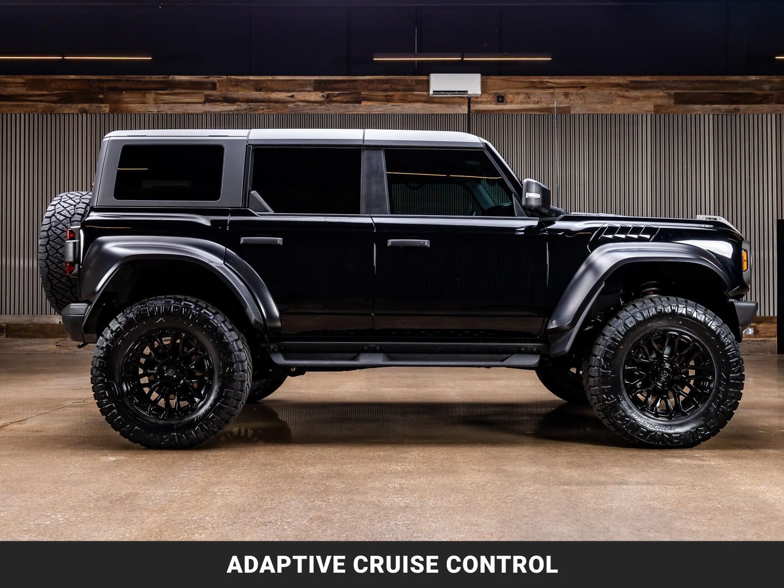 Used 2023 Ford Bronco Raptor AWD/4WD image 11