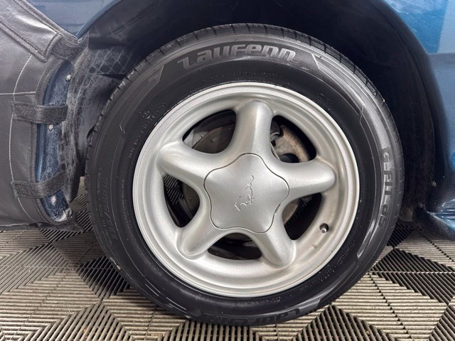 Used 1994 Ford Mustang GT RWD image 10
