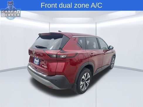 Used 2023 Nissan Rogue SV AWD/4WD image 3