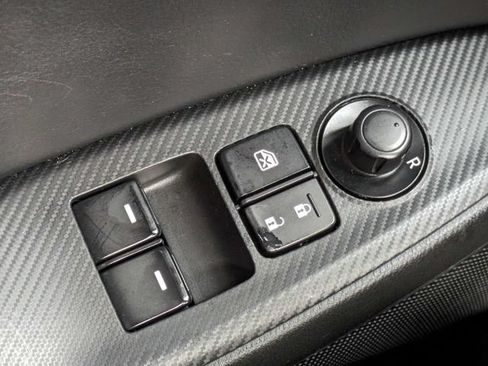Used 2025 MAZDA MX-5 Miata RF Grand Touring RWD image 19