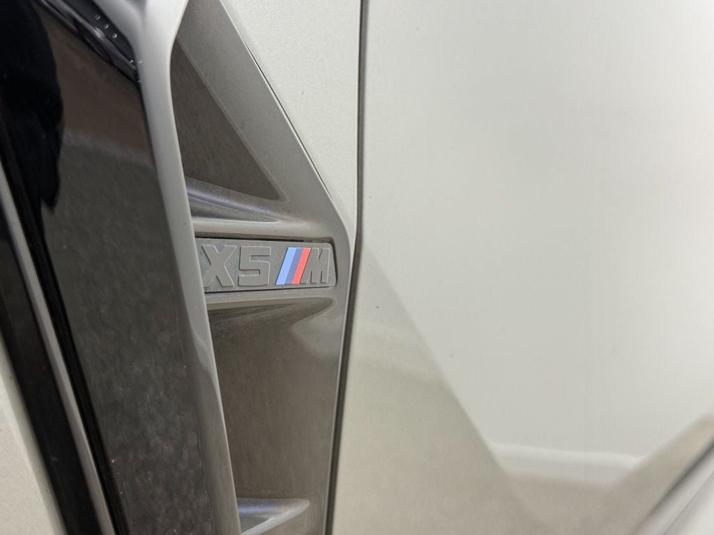 Used 2021 BMW X5 M w/ Competition Package AWD/4WD image 4