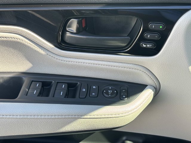 New 2027 Honda Odyssey Touring image 13
