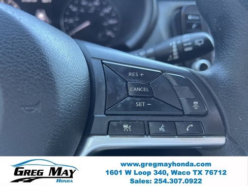 Used 2021 Nissan Kicks SV image 27