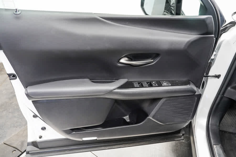 Used 2024 Lexus UX 250h FWD image 22