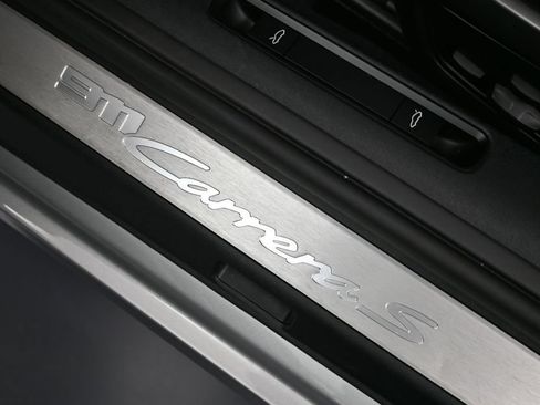 Certified 2025 Porsche 911 Carrera S RWD image 36
