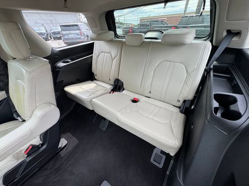 Used 2019 Ford Expedition Platinum AWD/4WD image 26