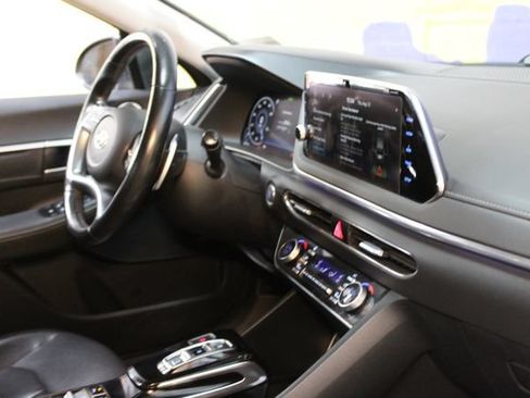 Used 2021 Hyundai Sonata Limited FWD image 10