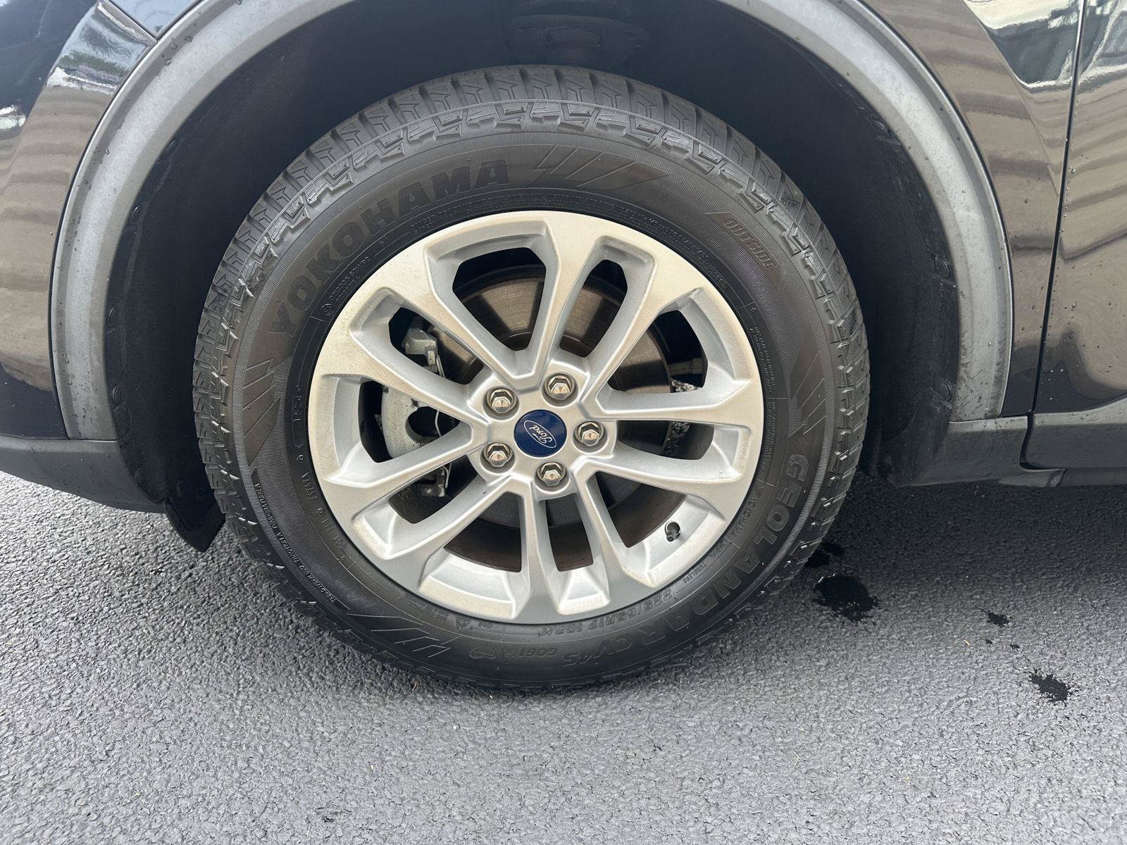 Used 2020 Ford Escape SE FWD image 13