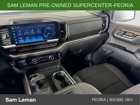 Used 2022 Chevrolet Silverado 1500 RST AWD/4WD image 23