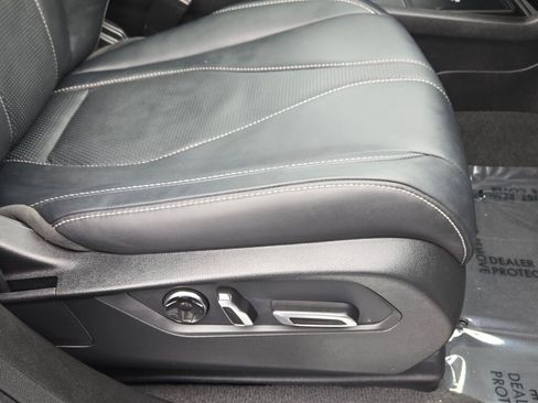 Certified 2023 Acura RDX w/ Technology Package image 8