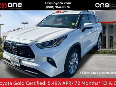 Used 2023 Toyota Highlander Limited