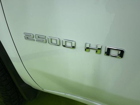 Used 2021 Chevrolet Silverado 2500 W/T w/ WT Convenience Package image 15