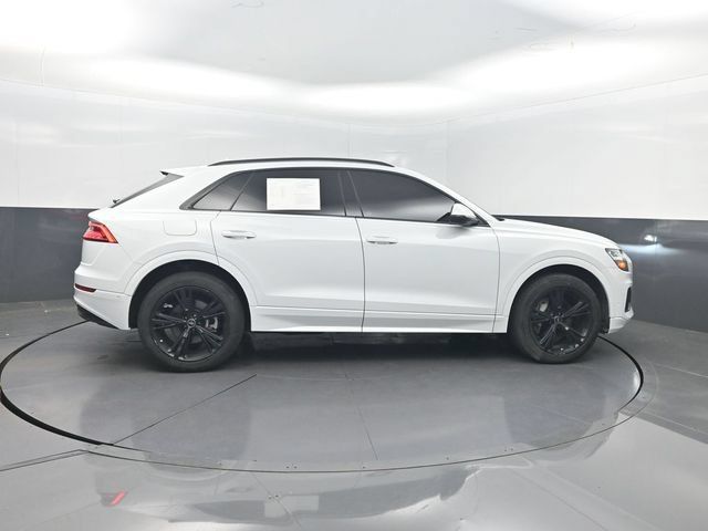 Used 2022 Audi Q8 Premium AWD/4WD image 38