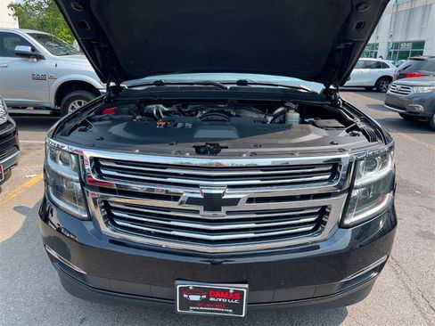 Used 2015 Chevrolet Suburban LTZ AWD/4WD image 41