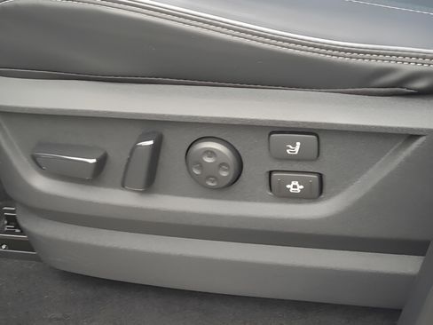 New 2026 INFINITI QX80 4WD w/ Sport Exterior Package image 21