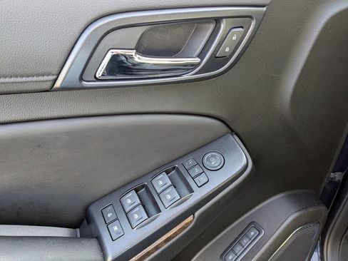 Used 2019 Chevrolet Tahoe LT image 11