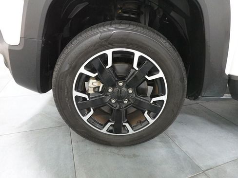 Used 2023 Jeep Renegade Trailhawk AWD/4WD image 34