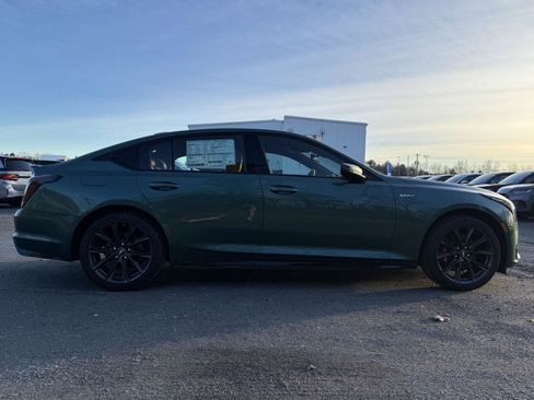 New 2026 Cadillac CT5 V image 4