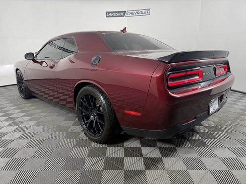 Used 2018 Dodge Challenger SRT Hellcat image 4