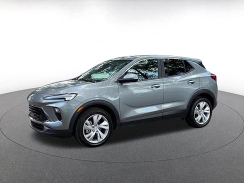 Used 2025 Buick Encore GX Preferred FWD image 8