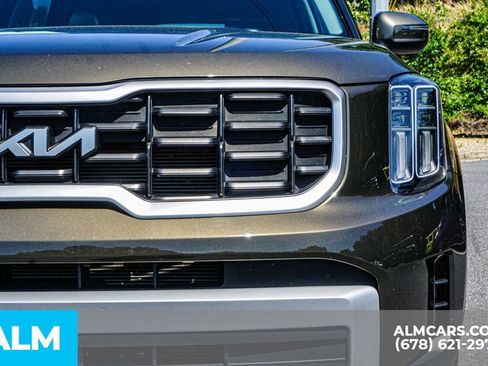 Used 2025 Kia Telluride S AWD/4WD image 11