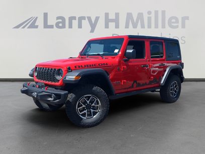 New 2025 Jeep Wrangler Unlimited Rubicon w/ Steel Bumper Group