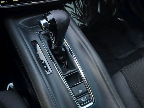 Used 2019 Honda HR-V EX image 28