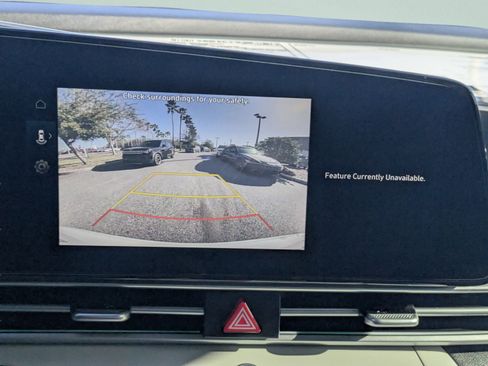 New 2026 Hyundai Elantra Limited FWD image 23