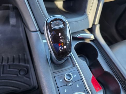 Used 2020 Cadillac XT6 Premium Luxury image 18