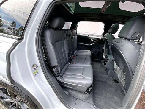 Used 2020 Audi Q7 3.0T Prestige AWD/4WD image 22