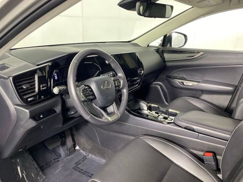 Used 2022 Lexus NX 350h AWD image 12