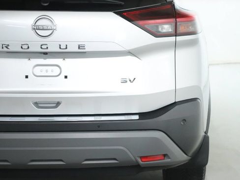 Certified 2022 Nissan Rogue SV FWD image 42