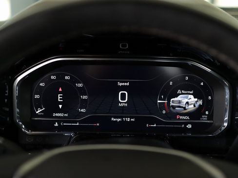 Used 2023 GMC Sierra 1500 Elevation image 12