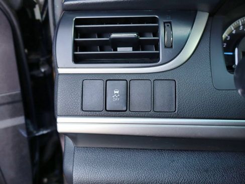 Used 2014 Toyota Camry SE w/ Moonroof Package FWD image 45
