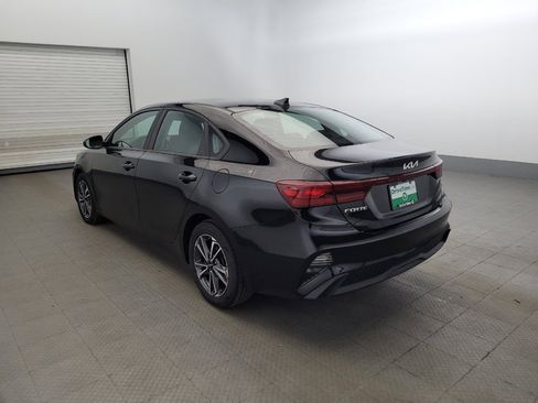 Used 2022 Kia Forte LXS FWD image 5