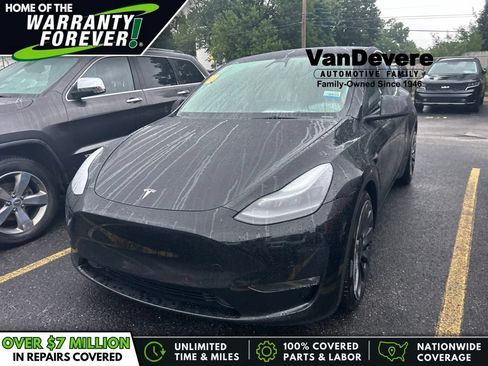 Used 2022 Tesla Model Y Performance AWD/4WD image 1