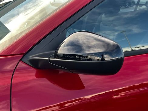 New 2026 Chevrolet Trax LT w/ Sunroof Package image 23