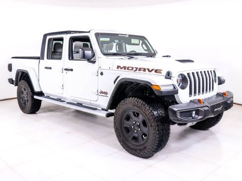 Used 2021 Jeep Gladiator Mojave image 7