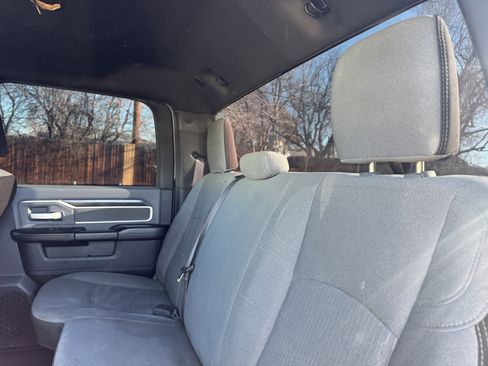 Used 2021 RAM 3500 Big Horn image 15