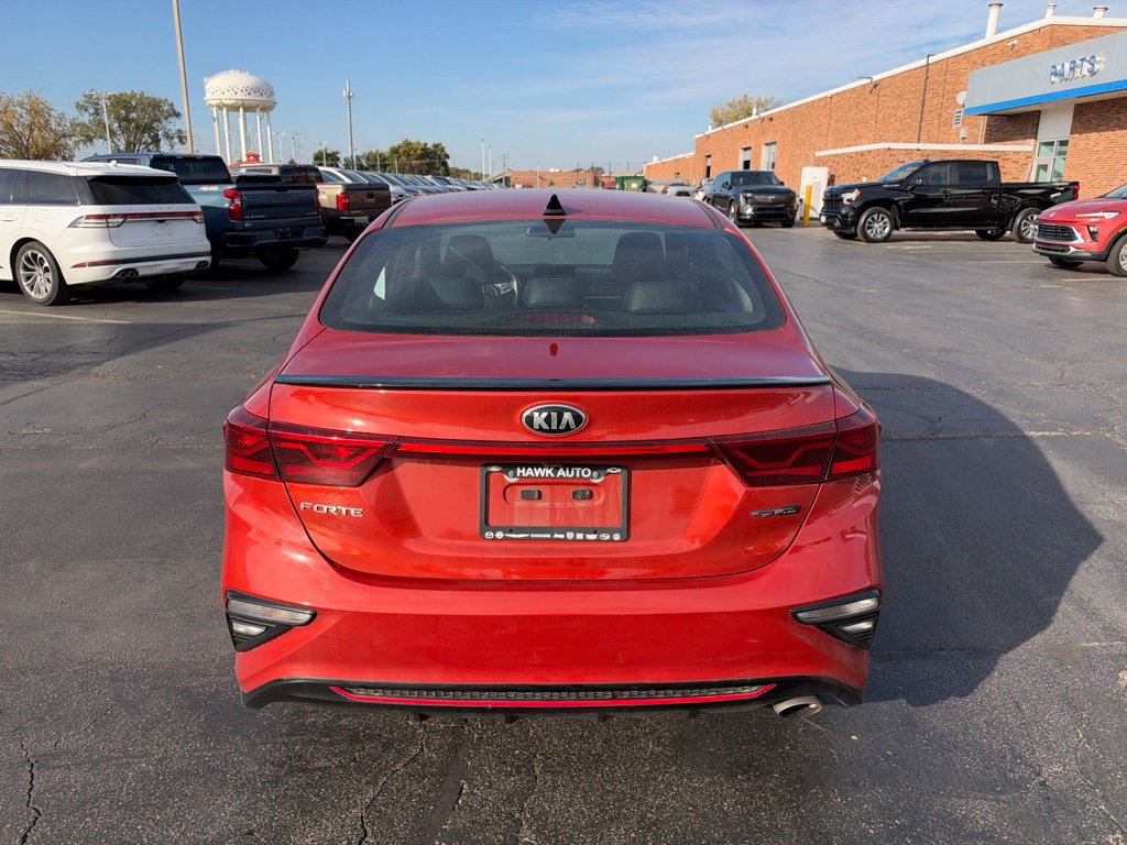 Used 2021 Kia Forte GT-Line w/ GT-Line Premium Package FWD image 4