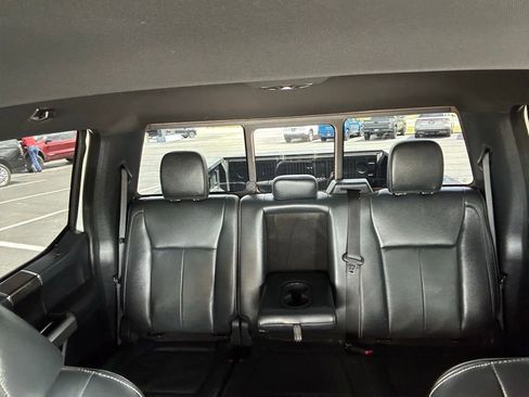 Used 2022 Ford F250 Lariat w/ Chrome Package AWD/4WD image 25