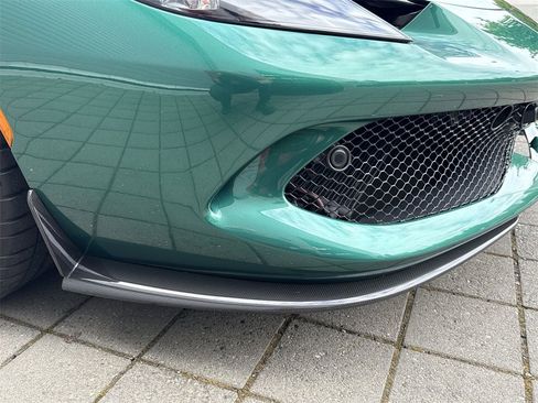 Used 2024 Ferrari 296 GTS image 33