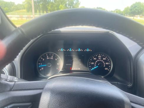 Used 2018 Ford F150 XLT w/ Equipment Group 302A Luxury AWD/4WD image 11
