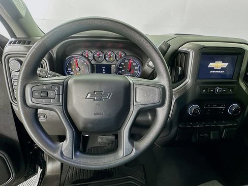 Used 2025 Chevrolet Silverado 1500 Custom Trail Boss w/ LPO, Dark Essentials Package AWD/4WD image 11