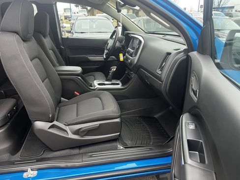 Used 2022 Chevrolet Colorado LT image 11