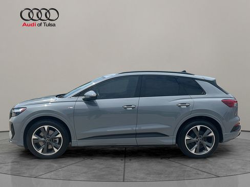Used 2024 Audi Q4 e-tron Premium Plus w/ Premium Plus AWD/4WD image 4