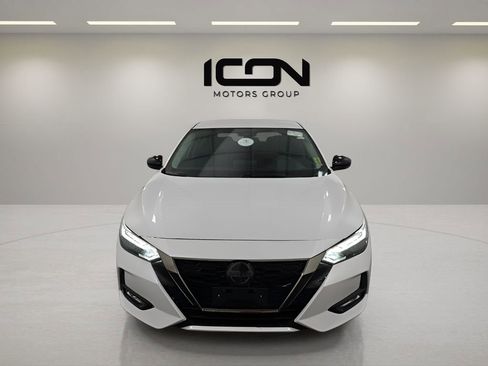 Used 2022 Nissan Sentra SR w/ Electronics Package FWD image 6