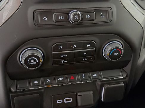 Used 2024 Chevrolet Silverado 1500 Custom w/ Turbomax Blackout Package RWD image 18