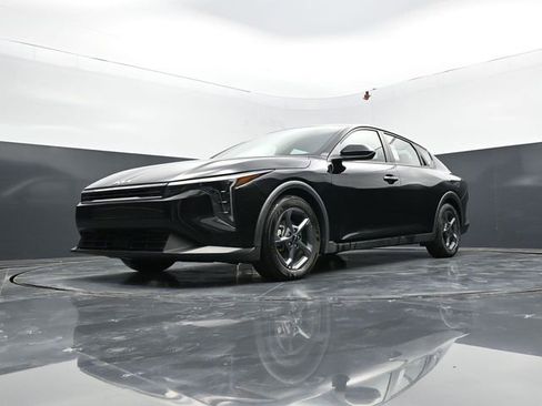 Used 2025 Kia K4 FWD image 52