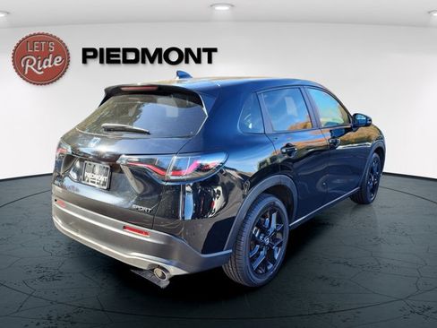 Certified 2024 Honda HR-V Sport image 7